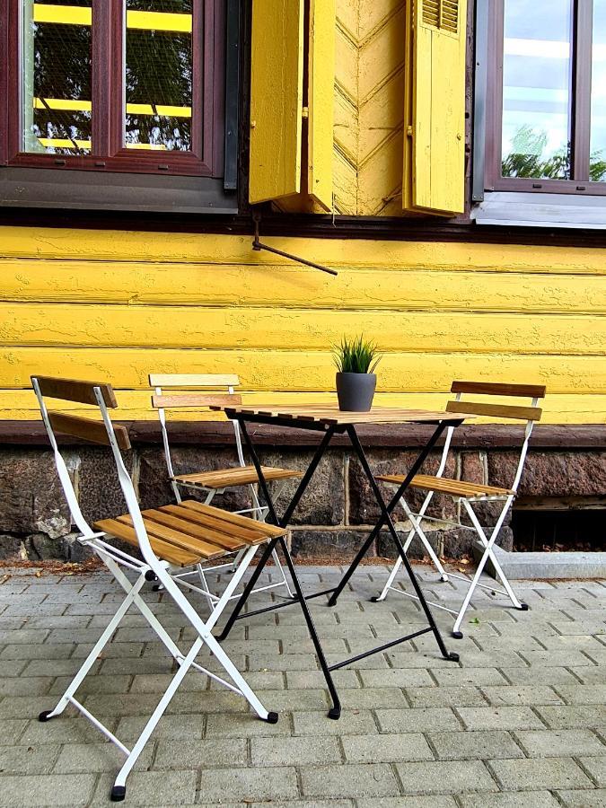 Railway Bed Hostel Kaunas Exterior foto